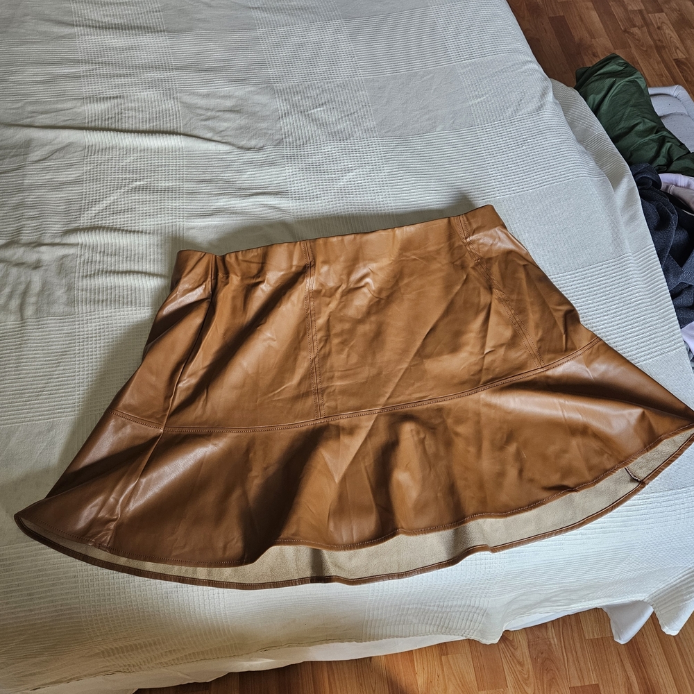 Ava & Viv Tan Faux Leather Flared Mini Skirt